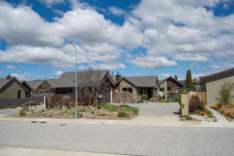 35 Larch Crescent Alexandra_9