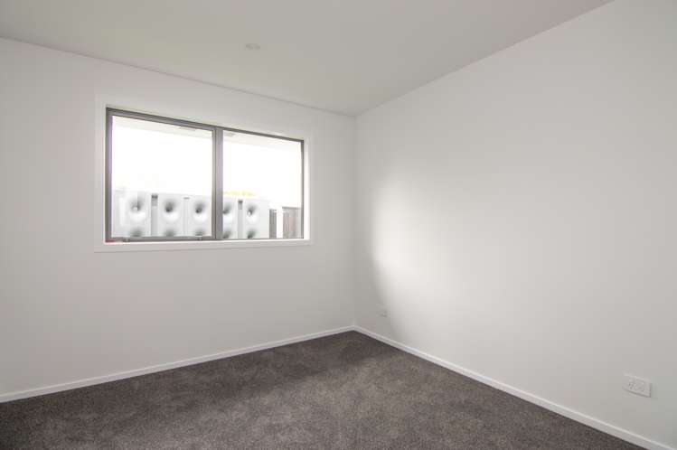 49a Escort Grove Awapuni_10