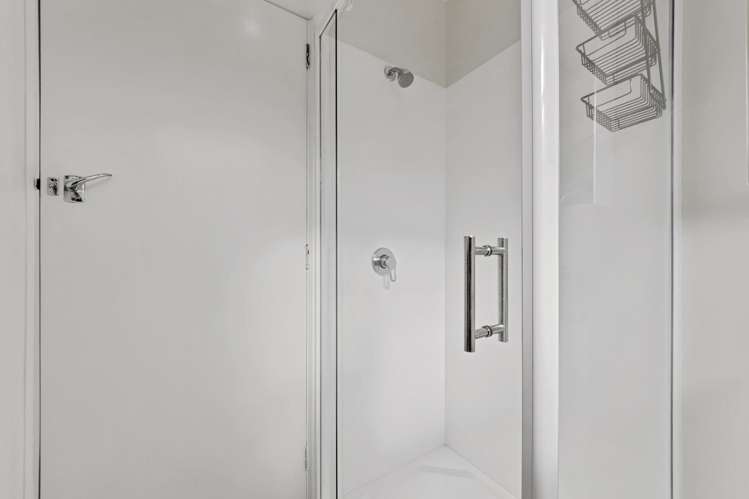 1041 Colombo Street St Albans_19