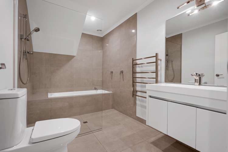 155 Keri Vista Rise Papakura_15