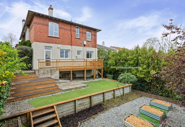 22 McGeorge Avenue Mornington_24