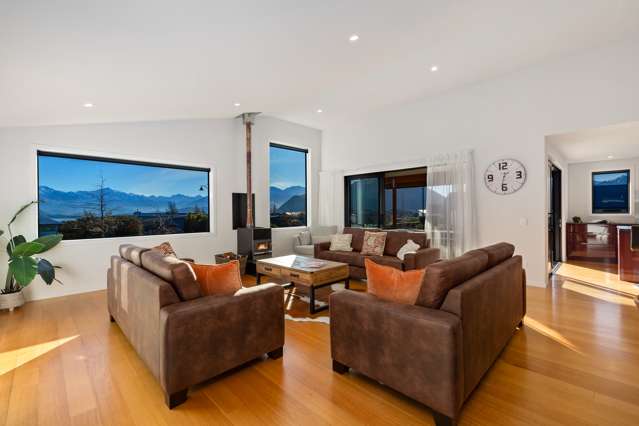 Spacious Living with Unrivalled Alpine Views