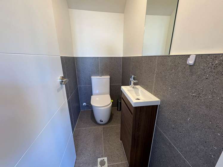43A Bodi Place Te Atatu South_10