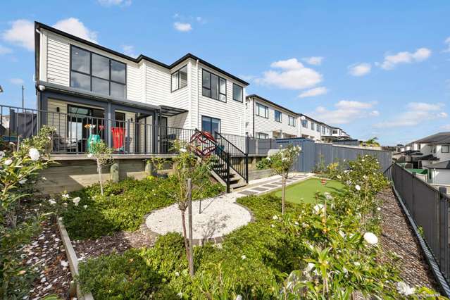 Spacious Family Oasis with Stunning Views
