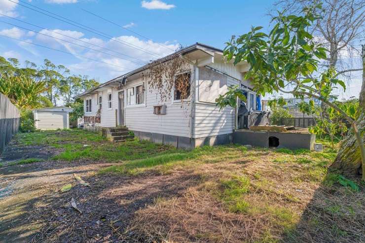 A former House of the Year contender on Capriole Crescent, in Kingseat, Auckland, fetched $920,000 at auction last month. Photo / Supplied