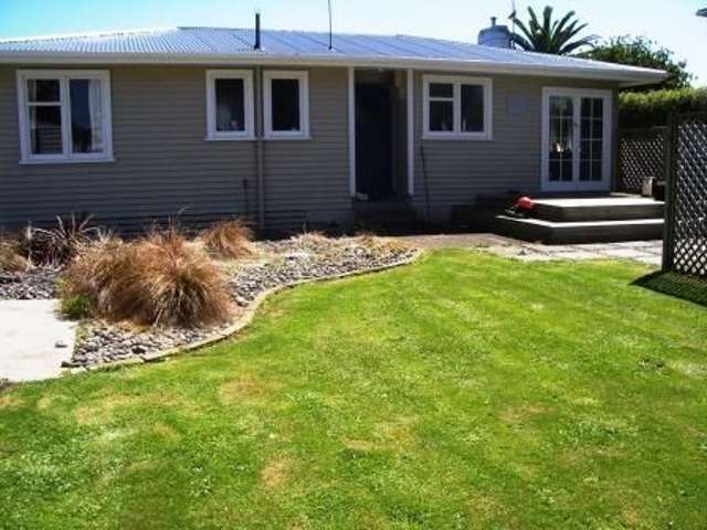 8 Reid Avenue Hawera_1