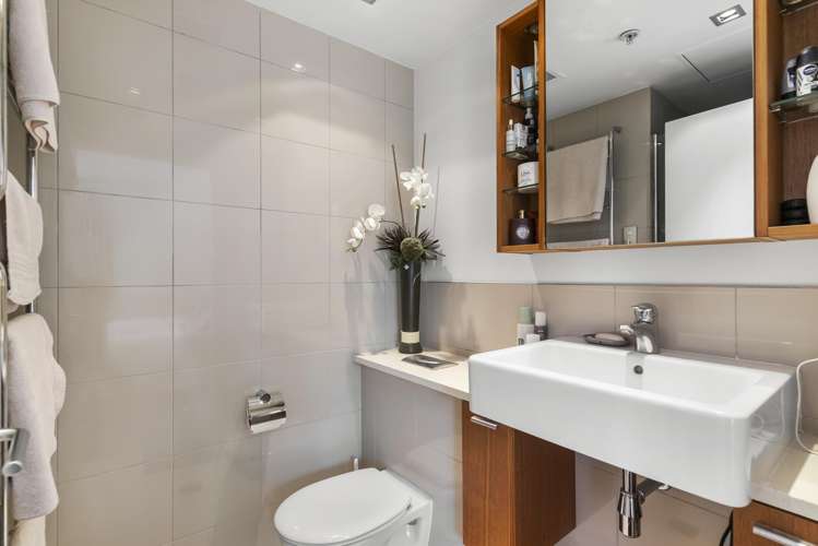 5a/132 Customs Street West City Centre_13