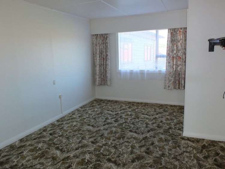 9 Huia Street Foxton Beach_12