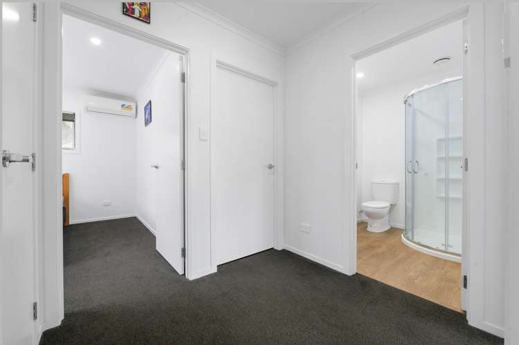 6/8 Keitha Place Glenview_10