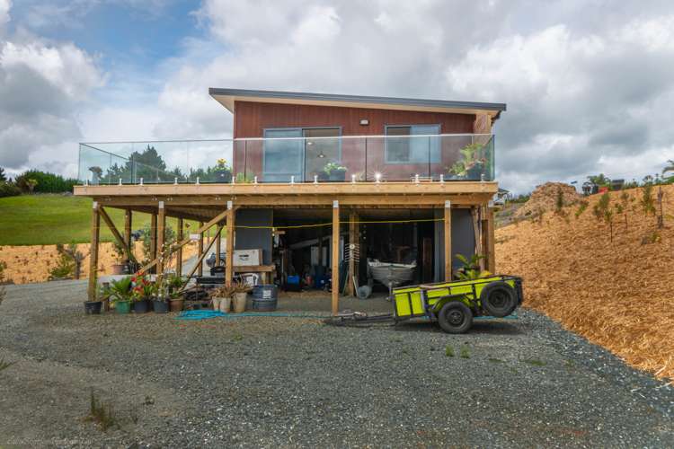 1 Pekama Drive Cable Bay_19