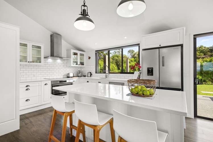 346 Horokiwi Road Horokiwi_8