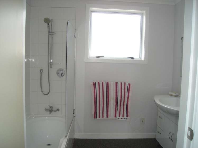 32 Disraeli Street Westport_5