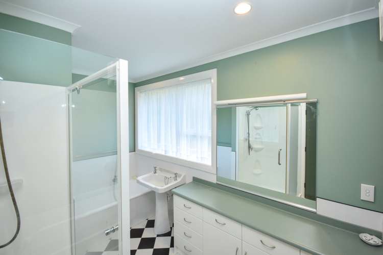 19 Bayne Terrace Macandrew Bay_11