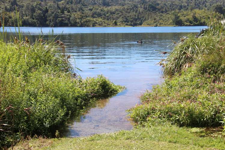 483 Spencer Road Lake Tarawera_43