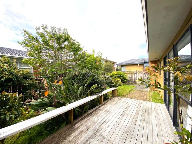 2/12 Shakespeare Road Milford_12