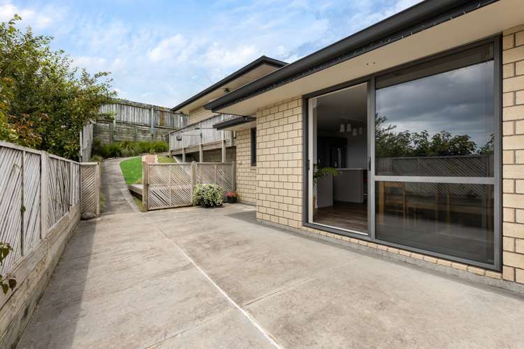 40 Waterside Drive Pyes Pa_23