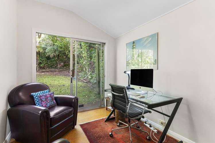 23 Northland Road Northland_8