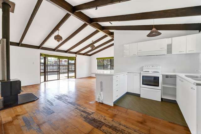 7 Willow Brook Eltham_1