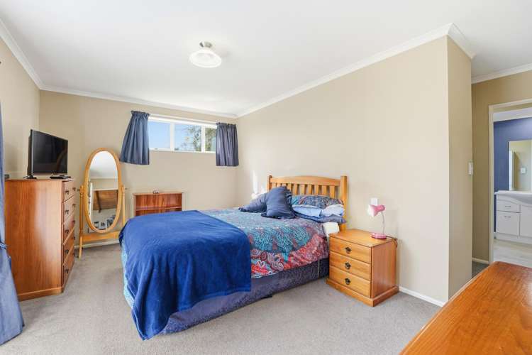 90 Tyndall Street Pahiatua_13