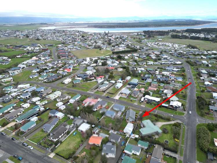 5 Hennessy Street East Foxton Beach_30