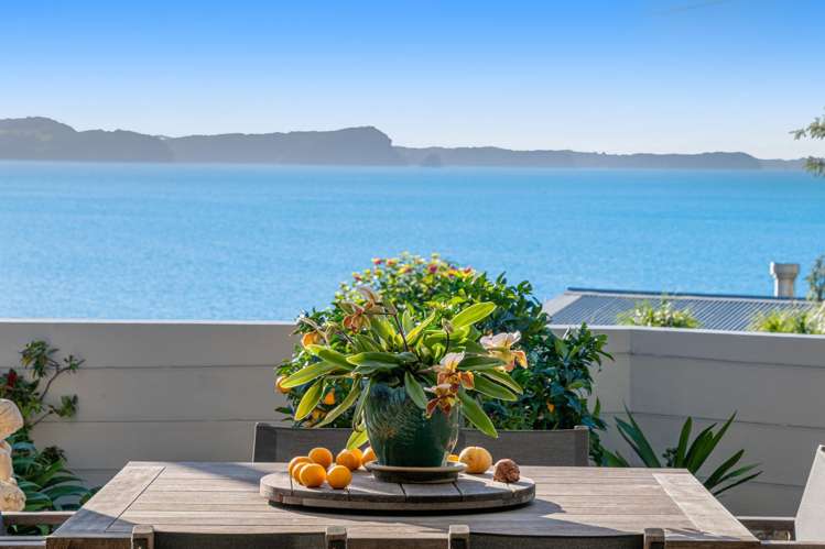 13 Joydon Place Stanmore Bay_23