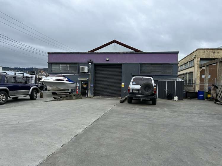 8 Sturdee Street Dunedin Central_5