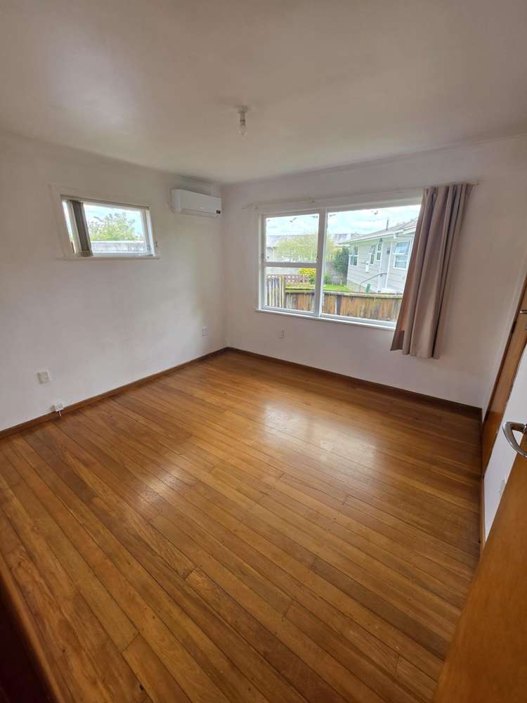 25 Rosalind St Deanwell_3
