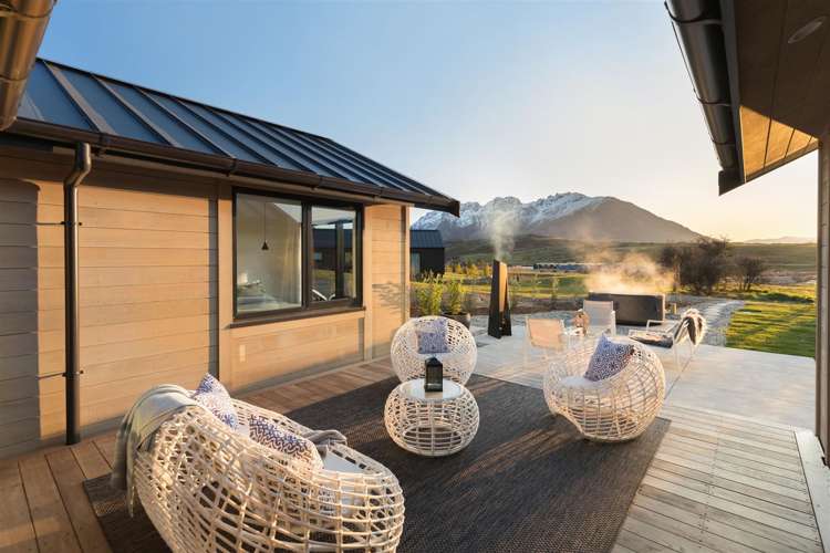 11 Torridon Court Jacks Point_4