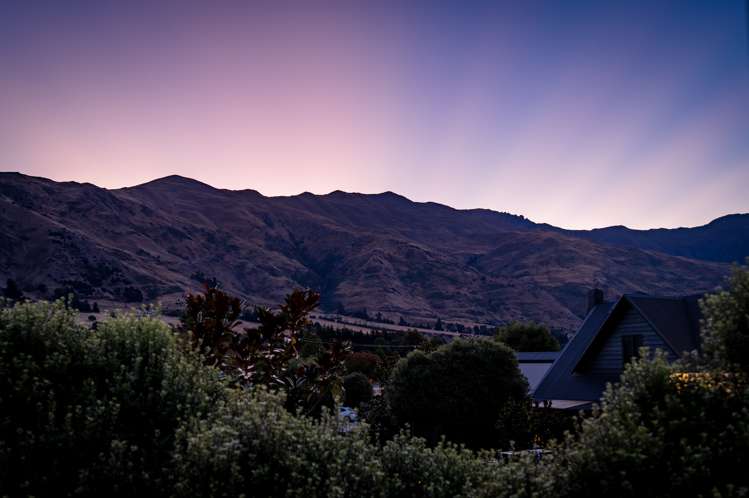 Unit 11 (Apt 32) Oakridge Resort, 20 Studholme Road Wanaka_21