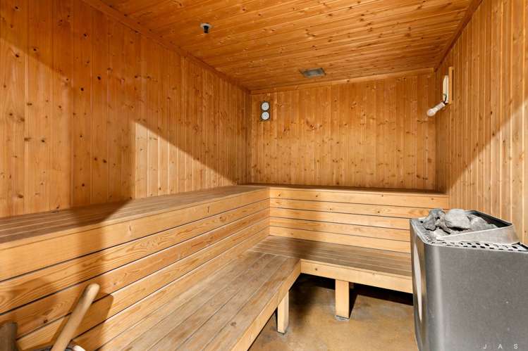 1702/8 Albert Street City Centre_14