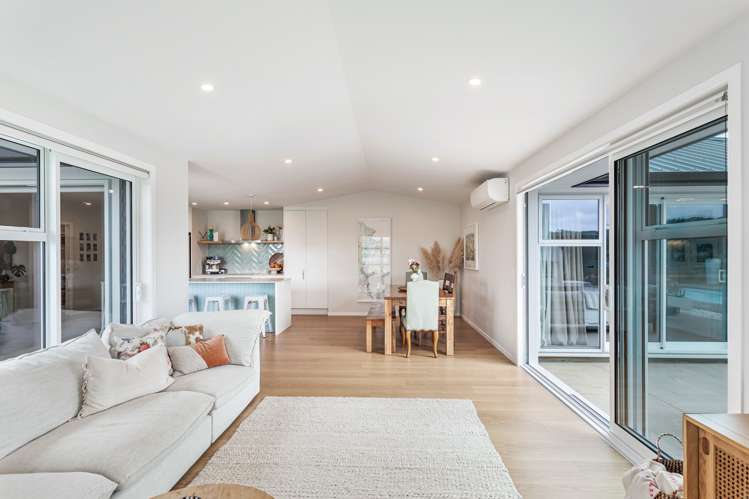 33 Awatiro Drive Kaukapakapa_7