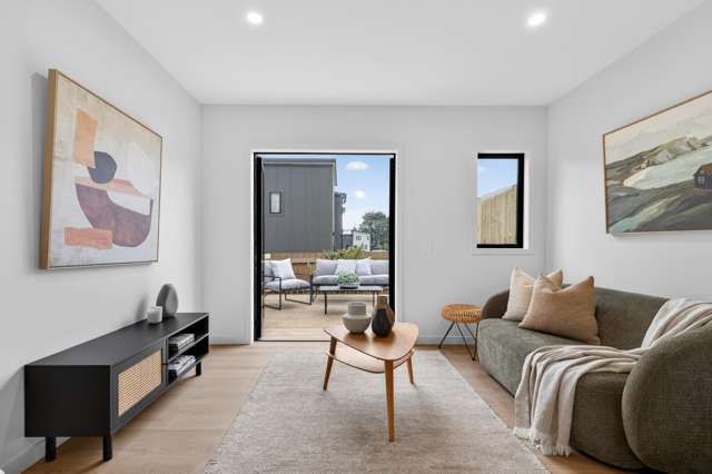 81 Neale Avenue Stoke_4