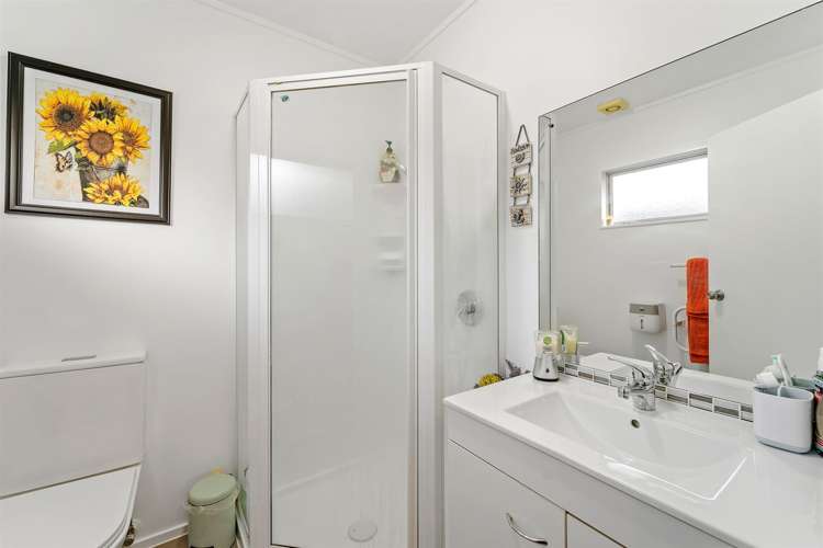 2/15 Ellenbury Place Stanmore Bay_20