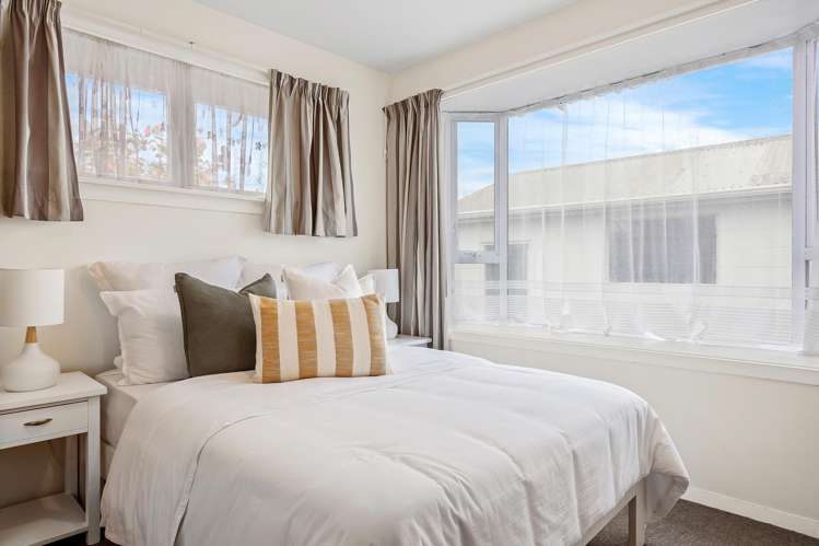 64 Frankleigh Street Somerfield_7