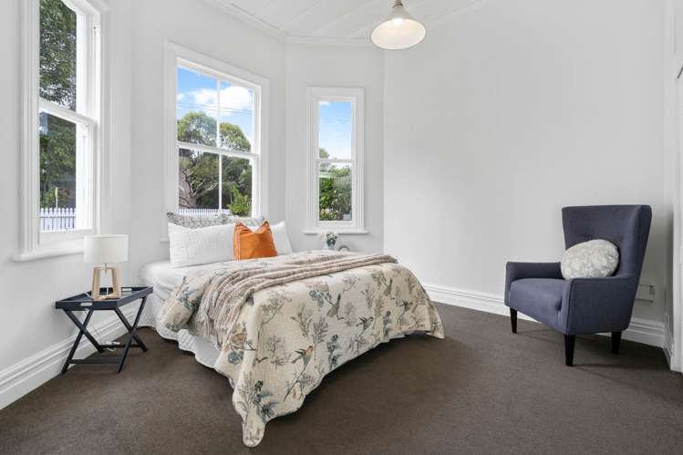 83 St Georges Road Avondale_13