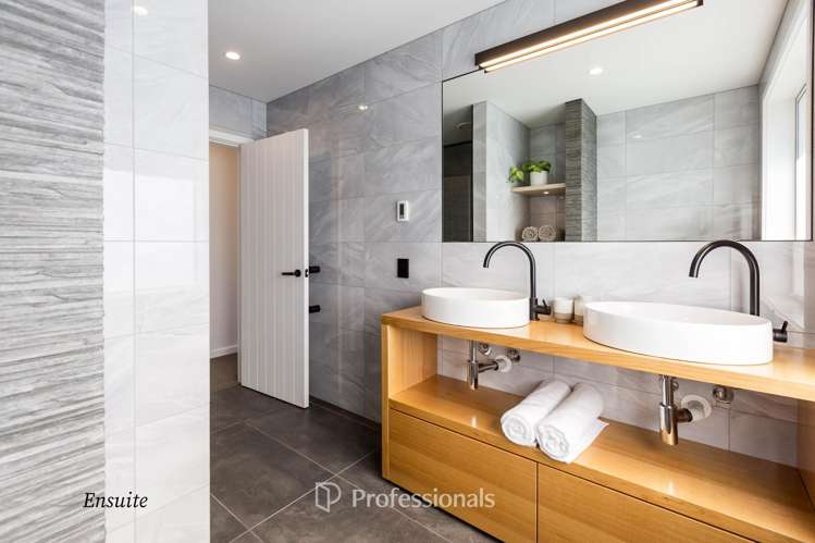 37B Mount Marua Way Mt Marua_23