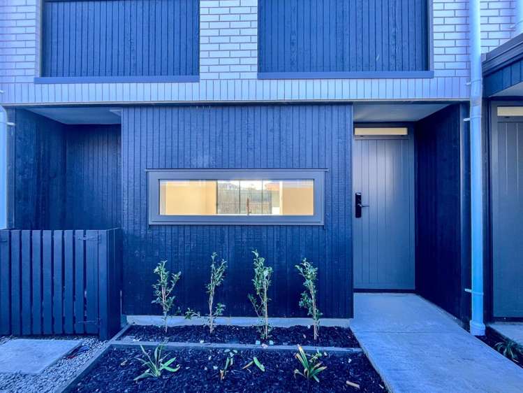 7/30 Crowther Street 1644_12