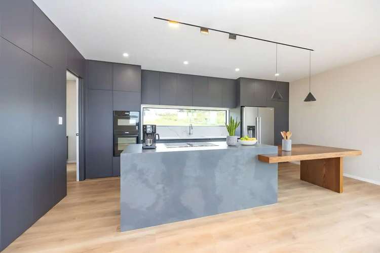 30 Awanui Road Red Beach_12