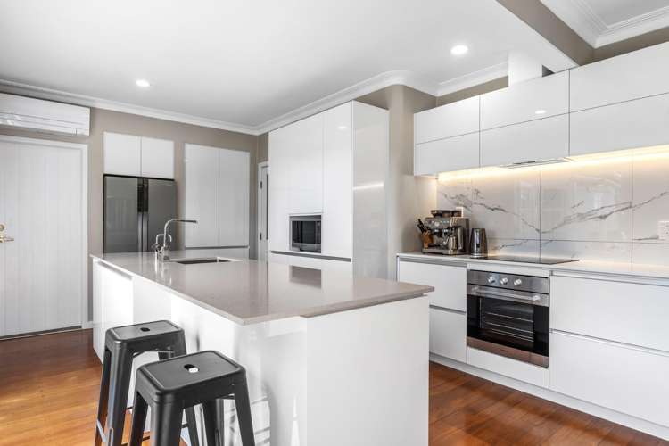 89 Thirteenth Avenue Avenues_5