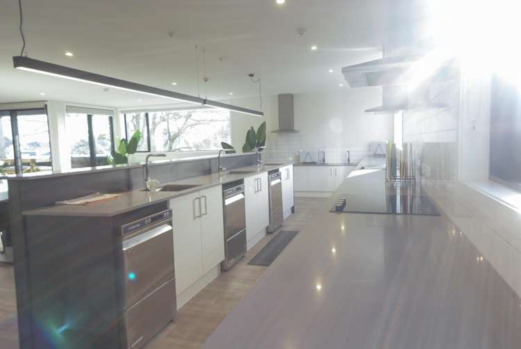 52 Delta Avenue New Lynn_8