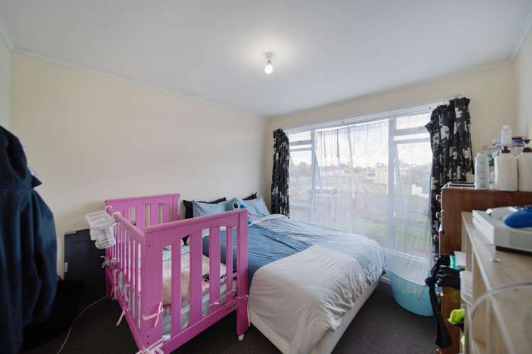 13 Tyrone Street Otara_5