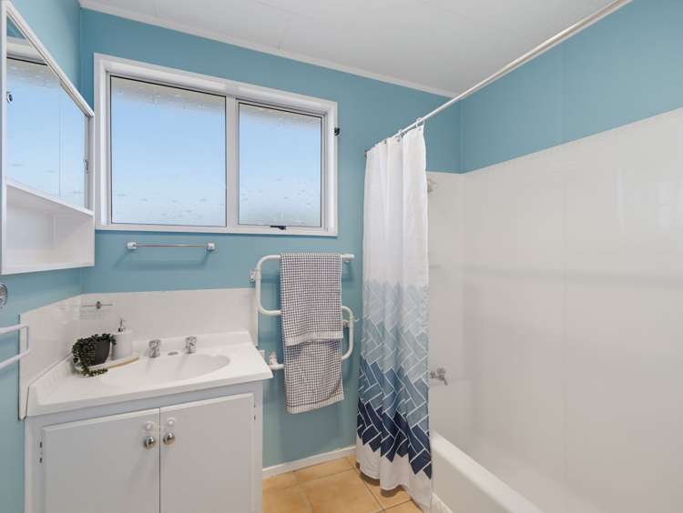 22 Swindells road Waikuku Beach_15