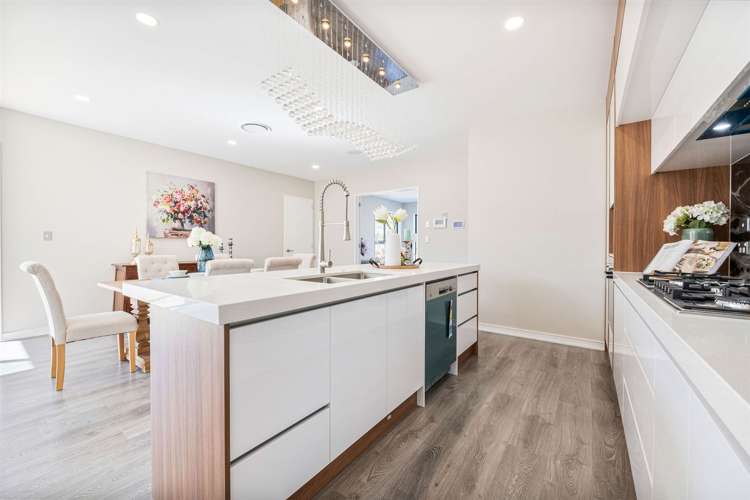 2 Cloonlyon Drive Flat Bush_9