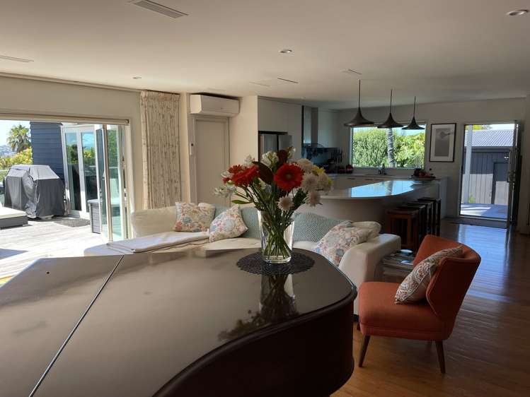 29 South Lynn Road Titirangi_4