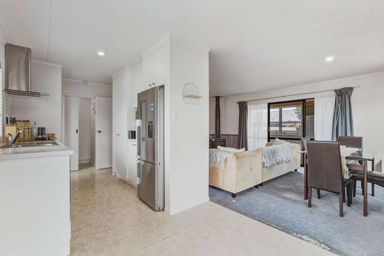 20B Arthur Crescent Hilltop_6