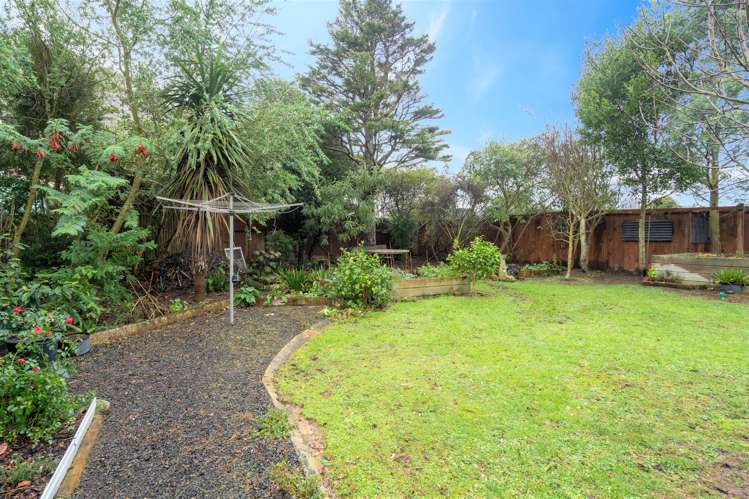 5 Moana Street Aramoana_19