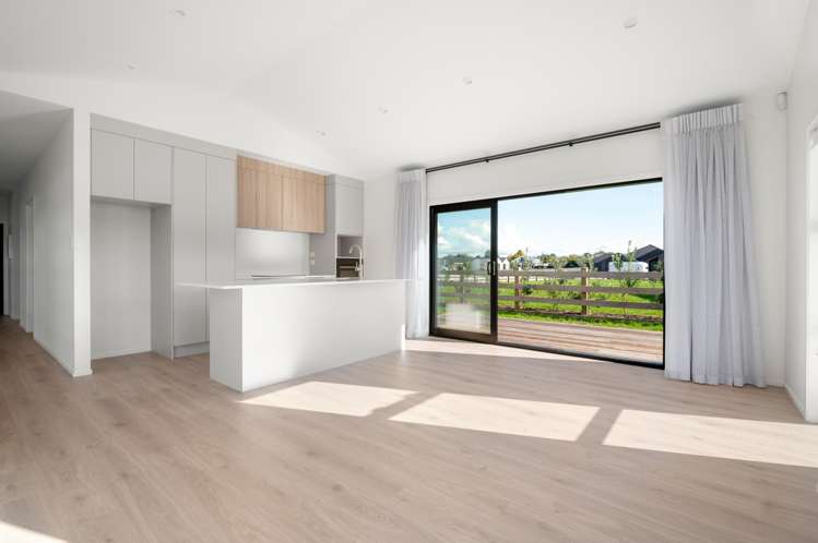 28 Captain Stone Te Kowhai_28