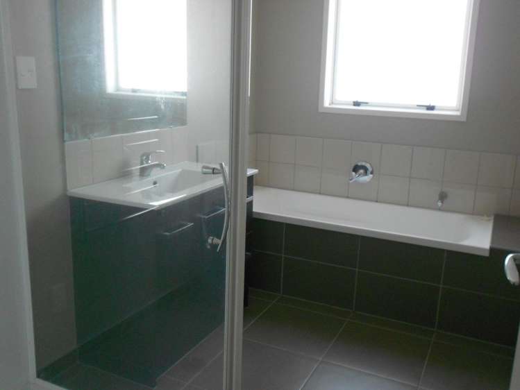 103 Parkview Drive Gulf Harbour_6