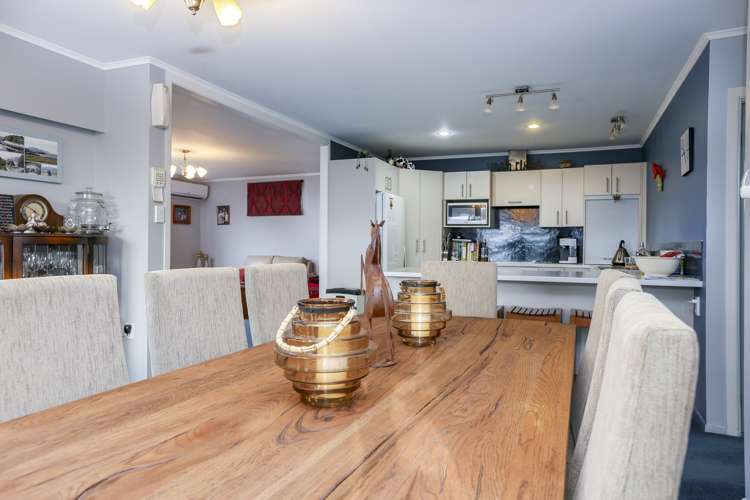 393 State Highway 25 Waitakaruru_11