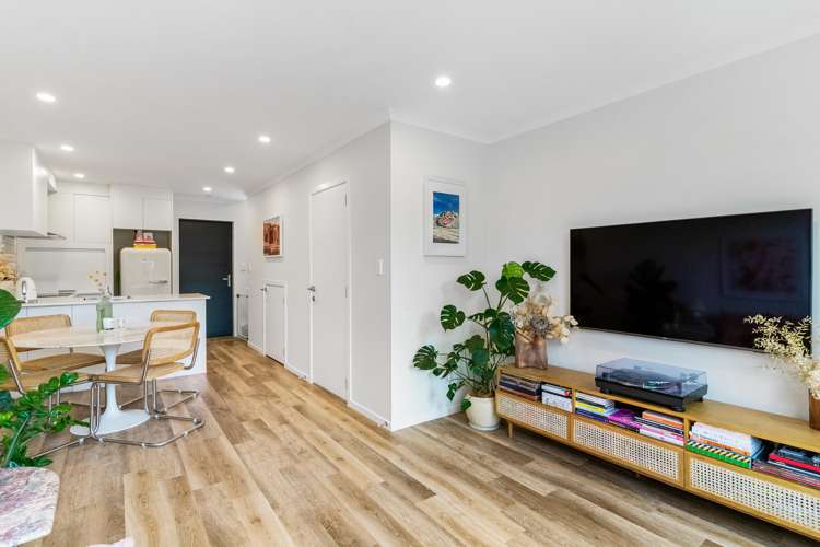 5 Wharara Lane Massey_7